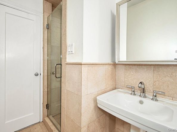 35 Parkview Avenue 3F, Bronxville NY 10708