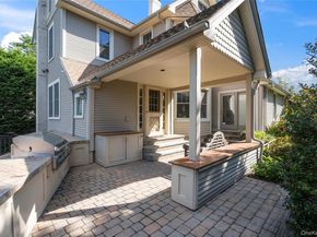 52 Marvin Lane, Islip NY 11751