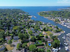 52 Marvin Lane, Islip NY 11751