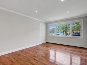 300 Prairie Drive, North Babylon NY 11703
