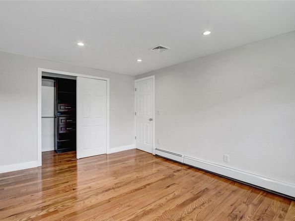 300 Prairie Drive, North Babylon NY 11703