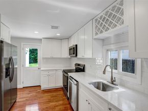 300 Prairie Drive, North Babylon NY 11703