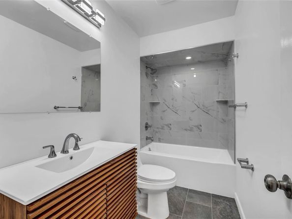 189 Jacob Street, Elmont NY 11003