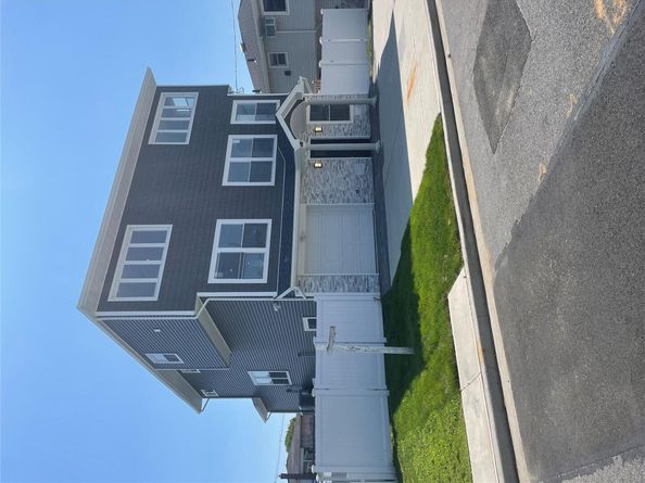 503 Nassau Avenue, Freeport NY 11520