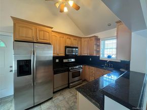 148-11 10th Avenue, Whitestone NY 11357
