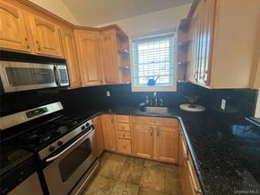 148-11 10th Avenue, Whitestone NY 11357