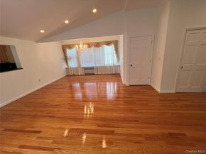 148-11 10th Avenue, Whitestone NY 11357