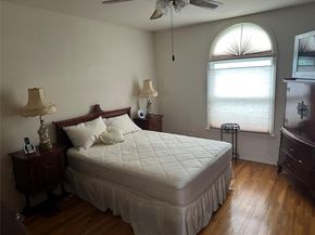 61 Primrose Lane 61, North Babylon NY 11703
