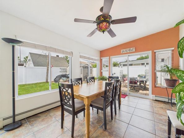 9 Pewter Lane, Hicksville NY 11801