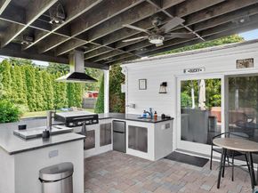 75 Head Of The Neck Road, Bellport NY 11713