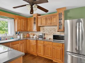 75 Head Of The Neck Road, Bellport NY 11713
