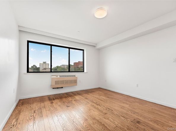 85-23 Broadway 7C, Elmhurst NY 11373