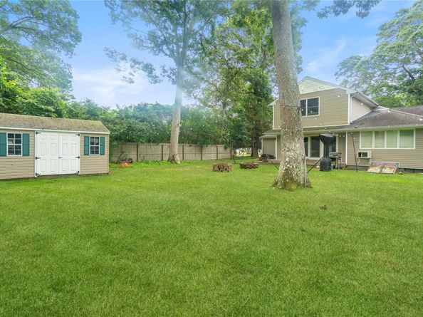 3 Lilly Court, Moriches NY 11955