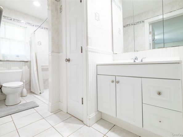 163 Mott Street, Oceanside NY 11572