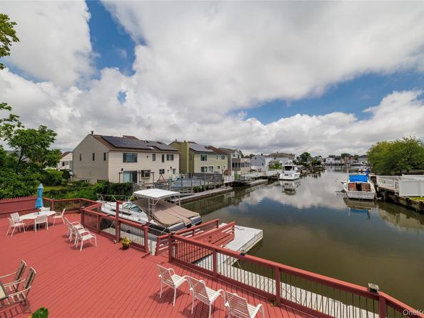 163 Mott Street, Oceanside NY 11572