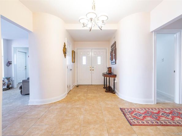 163 Mott Street, Oceanside NY 11572