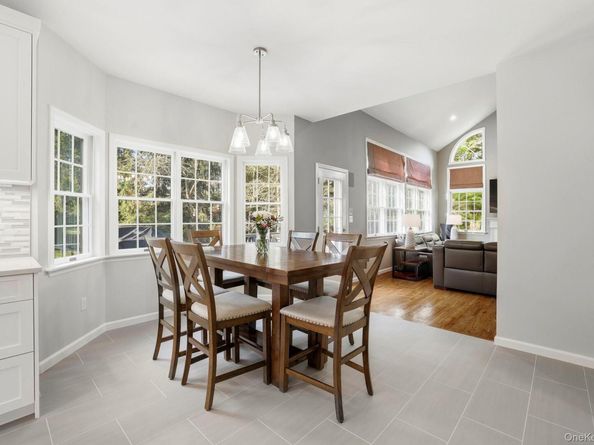 4 Fairview Court, Cross River NY 10518