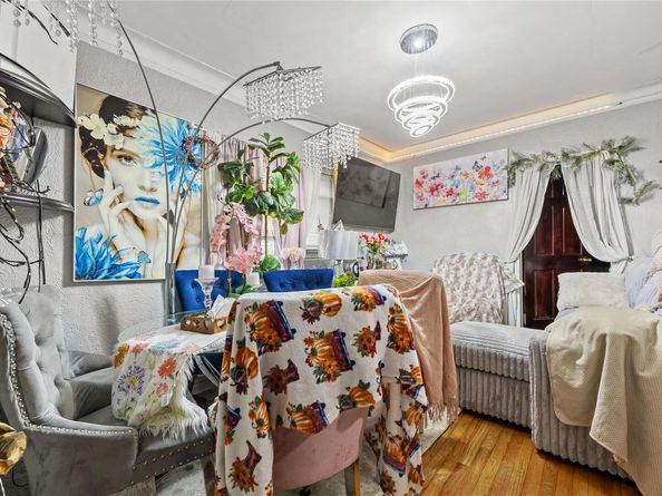 2719 Hering Avenue, Bronx NY 10469