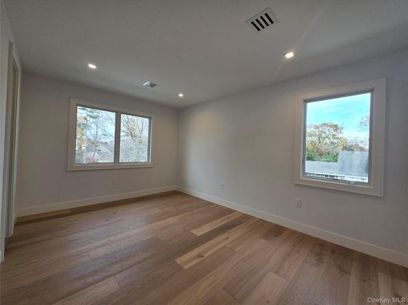 65 Page Lane, Westbury NY 11590