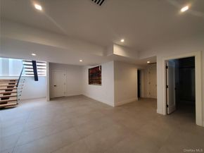 65 Page Lane, Westbury NY 11590