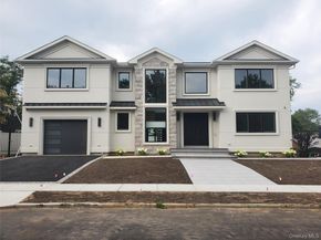 65 Page Lane, Westbury NY 11590