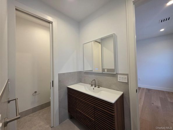 65 Page Lane, Westbury NY 11590