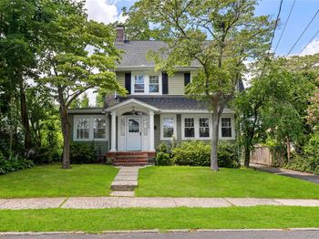 15 Roosevelt Avenue