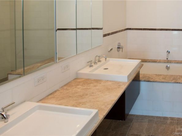 175 Huguenot St 1801, New Rochelle NY 10801