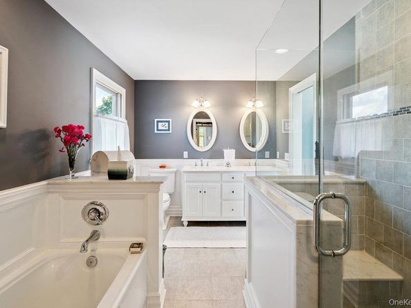 243 S Dunton Avenue, East Patchogue NY 11772
