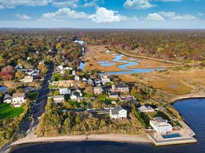 243 S Dunton Avenue, East Patchogue NY 11772