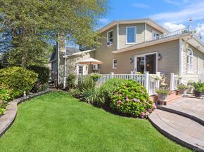 243 S Dunton Avenue, East Patchogue NY 11772
