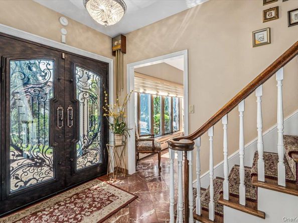 2957 214th Place, Bayside NY 11360