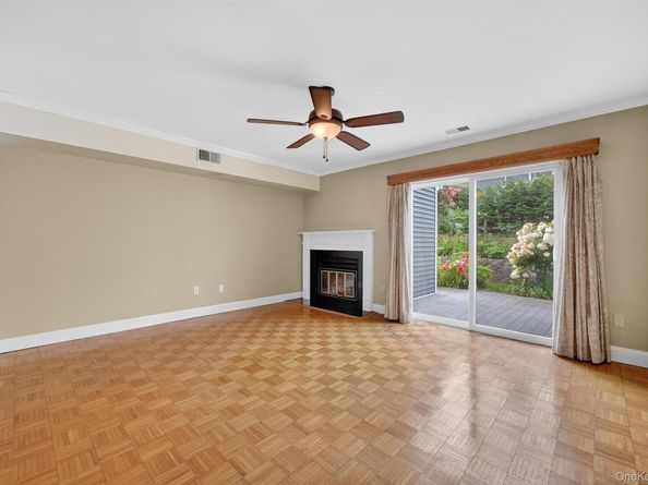 27 Waterview Estate, Peekskill NY 10566