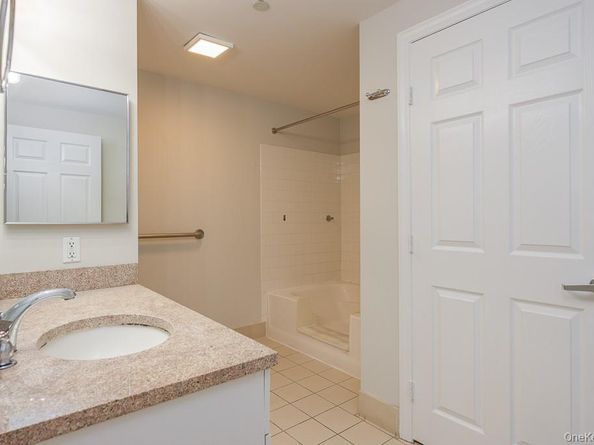 300 Mamaroneck Avenue 402, White Plains NY 10605