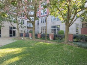 300 Mamaroneck Avenue 402, White Plains NY 10605