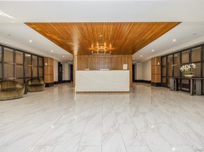 300 Mamaroneck Avenue 402, White Plains NY 10605