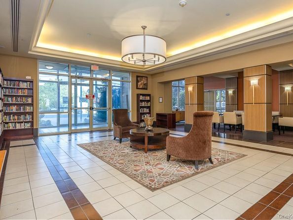 300 Mamaroneck Avenue 402, White Plains NY 10605