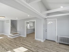 4 Hilton Street, Lynbrook NY 11563