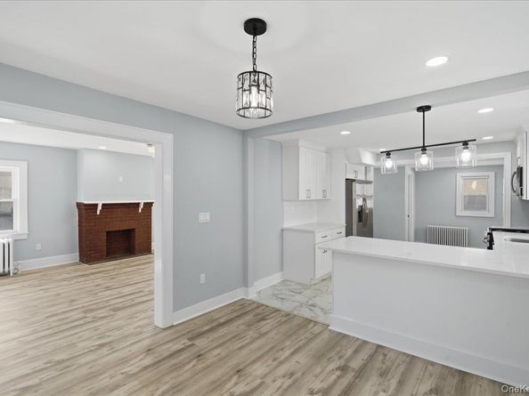 4 Hilton Street, Lynbrook NY 11563