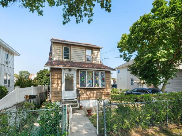 854 Logan Avenue, Bronx NY 10465