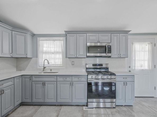 1010 Motor Parkway, Central Islip NY 11722