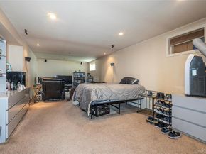 6 Rolling Wood Court, Hauppauge NY 11788