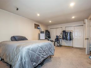 6 Rolling Wood Court, Hauppauge NY 11788
