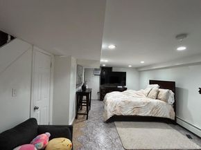 863 E 221st Street, Bronx NY 10467