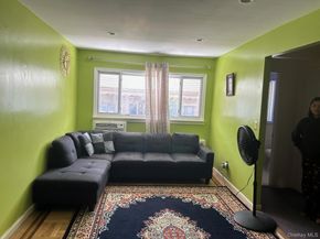 863 E 221st Street, Bronx NY 10467