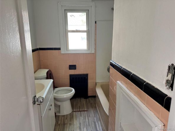 185 Alabama Avenue, Hempstead NY 11550