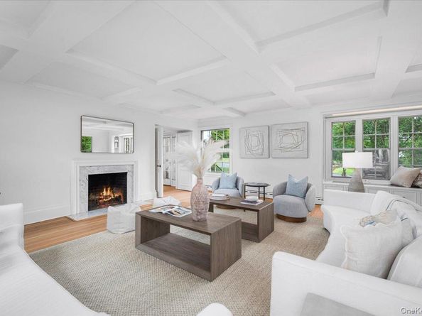 120 Lyncroft Road, New Rochelle NY 10804