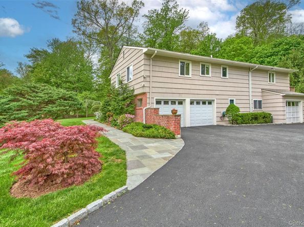 102 Butternut Road, Briarcliff Manor NY 10510