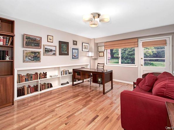 102 Butternut Road, Briarcliff Manor NY 10510