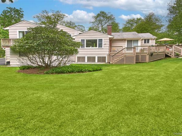 102 Butternut Road, Briarcliff Manor NY 10510